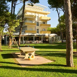 Aparthotel La Pineta